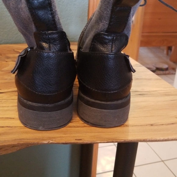 bootscasual - Picture 2 of 3